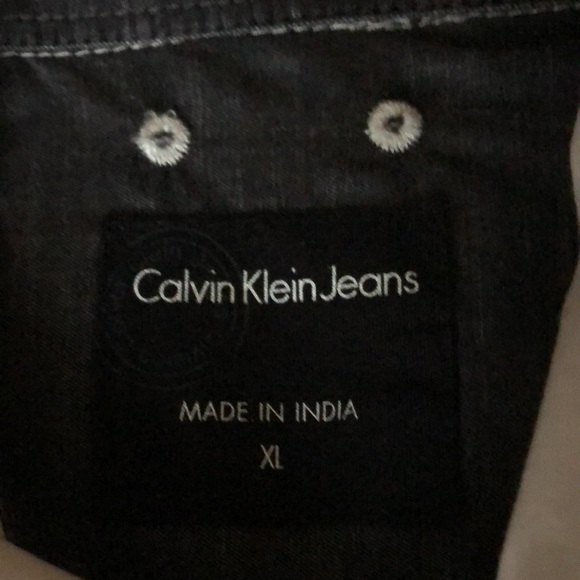 Calvin Klein Button Down Shirt - Picture 6 of 16